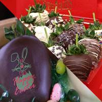 Easter 3 Topping Chocolate Covered Strawberry Gift Box