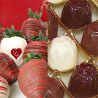 Valentine's Dayi love you  Raspberries & Hand Dipped Chocolate Covered Strawberries  Delivered