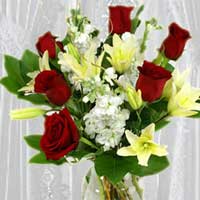 Valentine's Roses, lilies and flowers