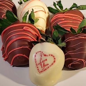 I Love You Valentine's Drizzle Strawberry Gift Box