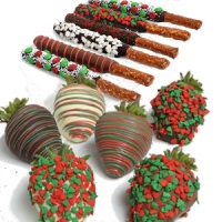 Christmas Chocolate Strawberries and Pretzels