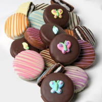 Fancy clocolate covered oreos decorated for Easter, Spring and Mother's day