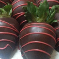 Valentine's Day  Dark Chocolate Covered Strawberries
