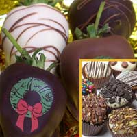 Christmas Wreath Chcolate frosted cupcakes & Chocolate Covered Strawberries delivered nationwide